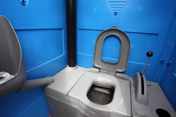 Best Portable Restrooms for Agricultural Sites  in Shawnee, KS